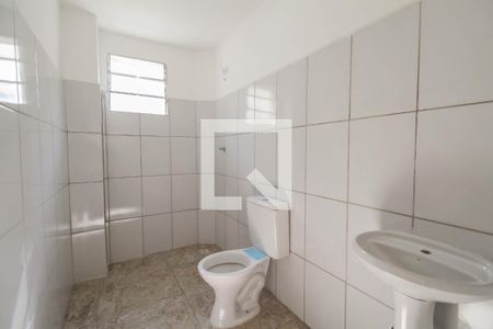 Banheiro de apartamento para alugar com 1 quarto, 50m² em Pari, São Paulo