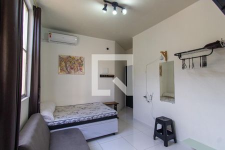 Sala/Quarto de kitnet/studio à venda com 0 quarto, 22m² em Centro, Rio de Janeiro