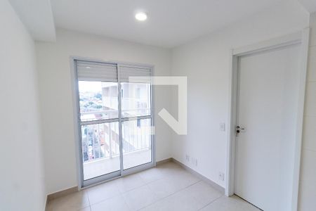 Sala/Cozinha de apartamento para alugar com 1 quarto, 29m² em Vila Ré, São Paulo