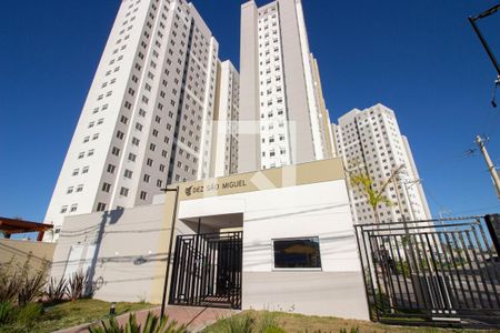 Apartamento para alugar com 45m², 2 quartos e 1 vagaFachada