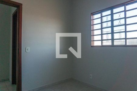 Quarto 2 de casa para alugar com 2 quartos, 40m² em Samambaia Sul (samambaia), Brasília