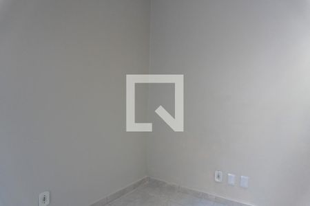 Quarto 1 de casa para alugar com 2 quartos, 40m² em Samambaia Sul (samambaia), Brasília
