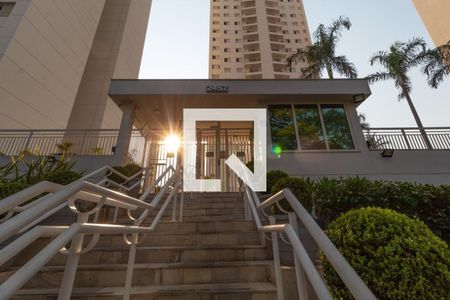 Apartamento para alugar com 80m², 2 quartos e 2 vagasFachada