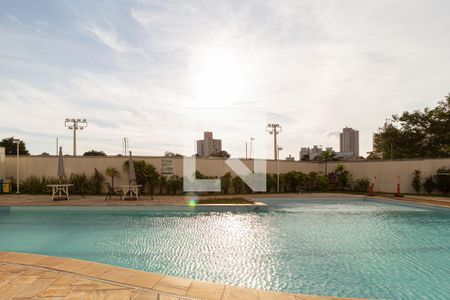 Apartamento para alugar com 80m², 2 quartos e 2 vagasÁrea comum - Piscina
