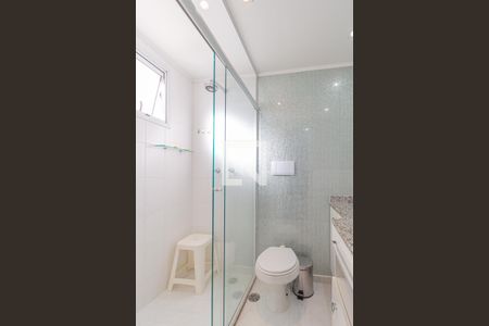 Apartamento para alugar com 80m², 2 quartos e 2 vagasBanheiro da suíte