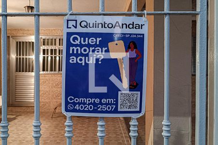 Casa à venda com 240m², 4 quartos e 2 vagasFachada