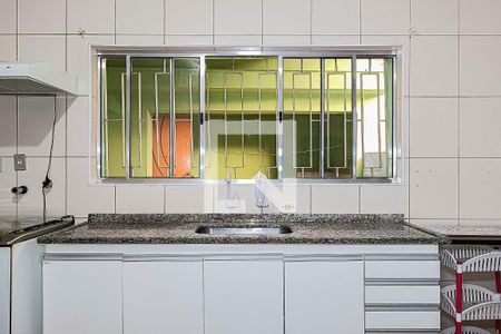 Casa à venda com 240m², 4 quartos e 2 vagasCozinha