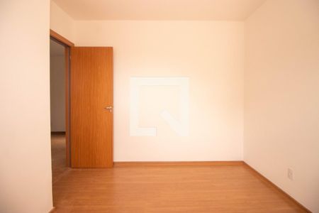 Quarto 1 de apartamento à venda com 2 quartos, 42m² em Protásio Alves, Porto Alegre