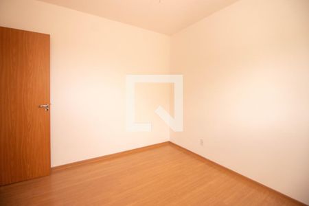 Quarto 1 de apartamento à venda com 2 quartos, 42m² em Protásio Alves, Porto Alegre