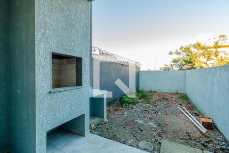 Casa à venda com 94m², 2 quartos e 1 vaga Casa à venda com 94m², 2 quartos e 1 vagaQuintal