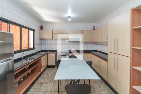 Casa à venda com 125m², 3 quartos e 4 vagasCozinha