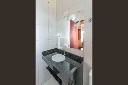 Casa à venda com 125m², 3 quartos e 4 vagasBanheiro da Suíte