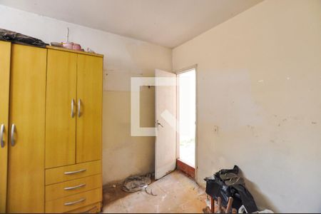 Casa à venda com 300m², 4 quartos e 4 vagasQuarto de Serviço