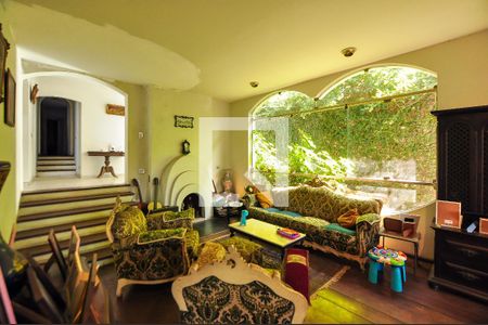 Sala de casa à venda com 4 quartos, 300m² em Pinheiros, São Paulo