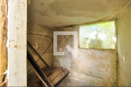 Casa à venda com 300m², 4 quartos e 4 vagasRecuo Lateral