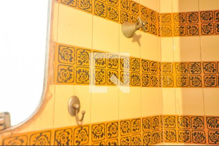 Casa à venda com 300m², 4 quartos e 4 vagasBanheiro subsolo