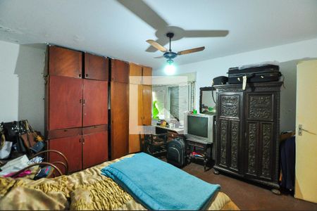 Casa à venda com 300m², 4 quartos e 4 vagasSuíte