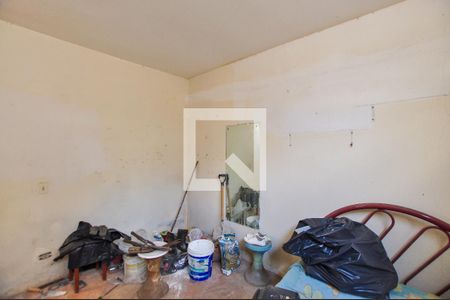 Casa à venda com 300m², 4 quartos e 4 vagasQuarto de Serviço