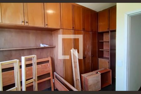 Casa à venda com 300m², 3 quartos e 2 vagas Casa à venda com 300m², 3 quartos e 2 vagasQuarto 3