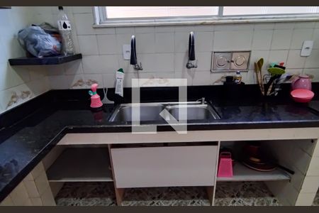 Casa à venda com 300m², 3 quartos e 2 vagas Casa à venda com 300m², 3 quartos e 2 vagasCozinha