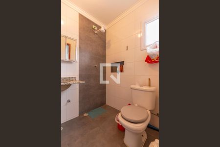 Casa à venda com 115m², 3 quartos e 2 vagasBanheiro da Suite