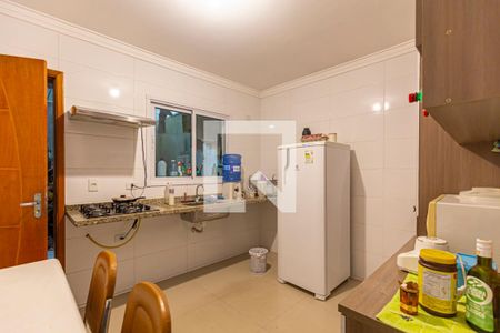 Casa à venda com 115m², 3 quartos e 2 vagasCozinha