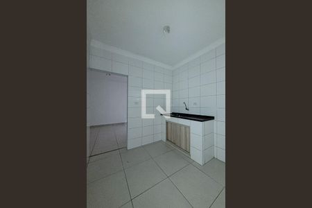 Cozinha de casa para alugar com 1 quarto, 30m² em São João Climaco, São Paulo