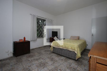 Casa à venda com 258m², 4 quartos e 6 vagas Casa à venda com 258m², 4 quartos e 6 vagasQuarto 4 - Suíte