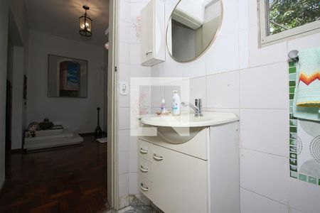 Casa à venda com 258m², 4 quartos e 6 vagas Casa à venda com 258m², 4 quartos e 6 vagasLavabo Social