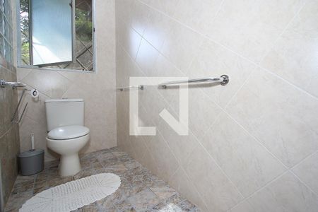 Casa à venda com 258m², 4 quartos e 6 vagas Casa à venda com 258m², 4 quartos e 6 vagasBanheiro Quarto 4 - Suíte