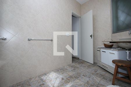 Casa à venda com 258m², 4 quartos e 6 vagas Casa à venda com 258m², 4 quartos e 6 vagasBanheiro Quarto 4 - Suíte