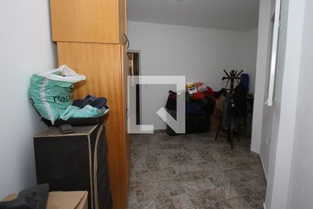 Casa à venda com 258m², 4 quartos e 6 vagas Casa à venda com 258m², 4 quartos e 6 vagasQuarto 3
