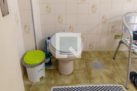 Apartamento à venda com 80m², 2 quartos e sem vagaBanheiro
