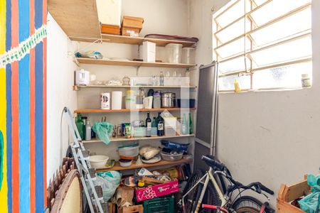 Apartamento à venda com 80m², 2 quartos e sem vagaDespensa