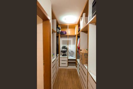 Apartamento para alugar com 190m², 4 quartos e 2 vagasSuíte 2