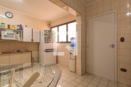 Apartamento para alugar com 190m², 4 quartos e 2 vagasCozinha