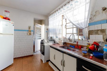 Casa à venda com 66m², 2 quartos e sem vaga Casa à venda com 66m², 2 quartos e sem vagaCozinha