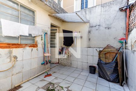 Casa à venda com 66m², 2 quartos e sem vaga Casa à venda com 66m², 2 quartos e sem vagaQuintal