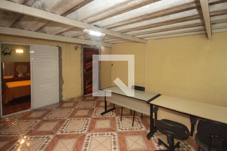 Casa à venda com 162m², 3 quartos e 2 vagasVaranda