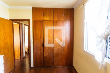 Apartamento para alugar com 160m², 3 quartos e 2 vagasArmário da Banheiro da Suíte