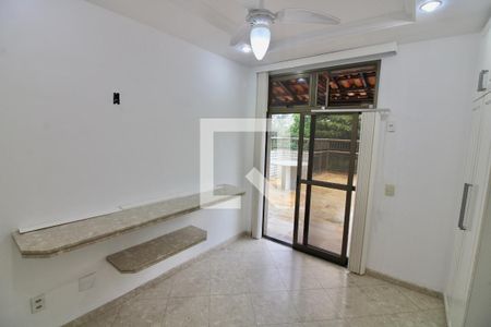 Apartamento à venda com 243m², 4 quartos e 3 vagas Apartamento à venda com 243m², 4 quartos e 3 vagasQuarto 2