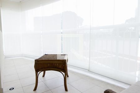 Varanda 2 de apartamento para alugar com 2 quartos, 75m² em Bela Vista, São Paulo