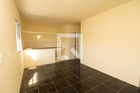 sala de casa de condomínio para alugar com 2 quartos, 50m² em Arroio da Manteiga, São Leopoldo