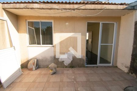 Casa de condomínio para alugar com 50m², 2 quartos e sem vaga Casa de condomínio para alugar com 50m², 2 quartos e sem vagaQuintal