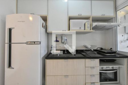 Cozinha  de apartamento para alugar com 1 quarto, 49m² em Vila Gertrudes, São Paulo