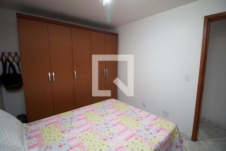 Quarto 1 de apartamento para alugar com 3 quartos, 64m² em Ramos, Rio de Janeiro