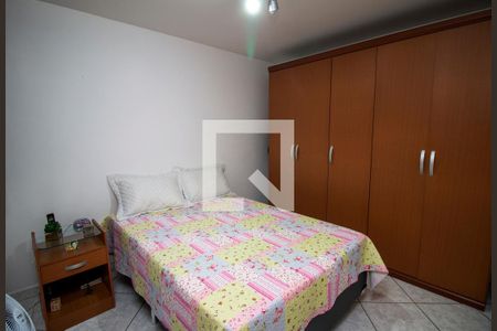 Quarto 1 de apartamento para alugar com 3 quartos, 64m² em Ramos, Rio de Janeiro