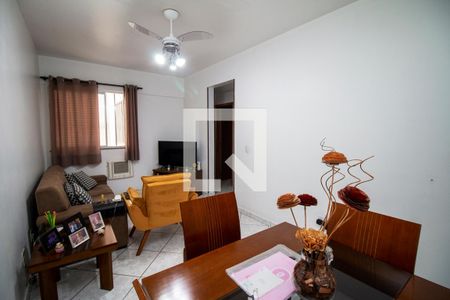 Sala de apartamento para alugar com 3 quartos, 64m² em Ramos, Rio de Janeiro
