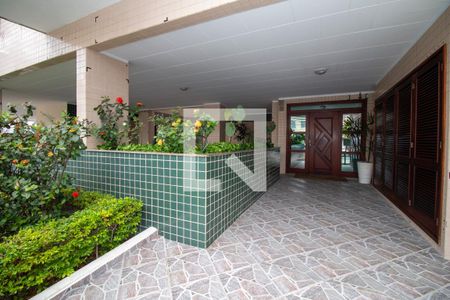 Apartamento para alugar com 64m², 3 quartos e 1 vagaFachada