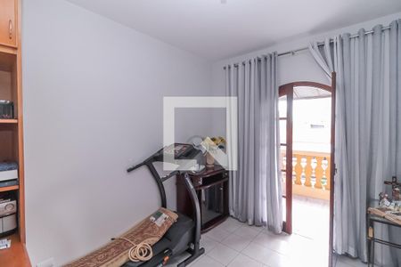 Casa à venda com 330m², 4 quartos e 2 vagasQuarto 2